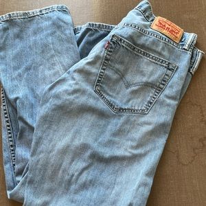Levi’s 559 blue jeans size 33x30